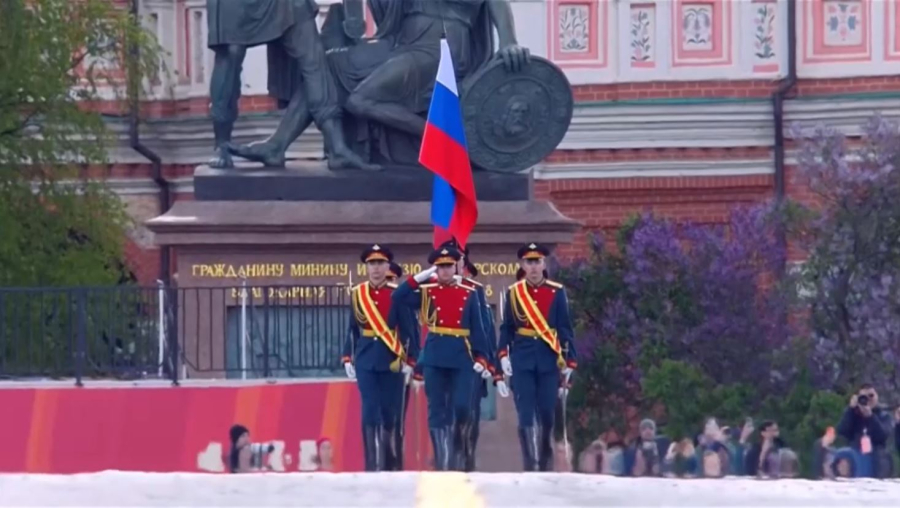 Қызыл алаңда жеңістің 80 жылдығына арналған парад өтті