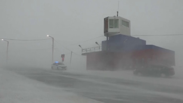 Мощный снежный шторм ударил по Норильску