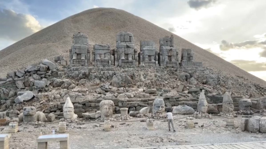 Немрут тауы – көне ескерткіштер мен тарихтың мекені