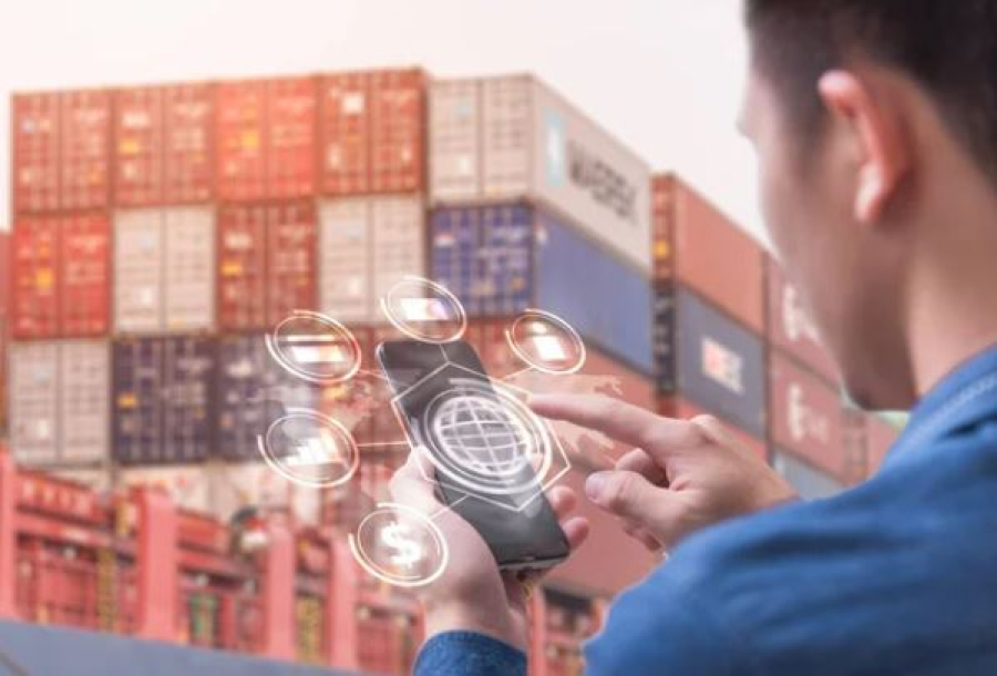 Импорт смартфонов сократился в Казахстане