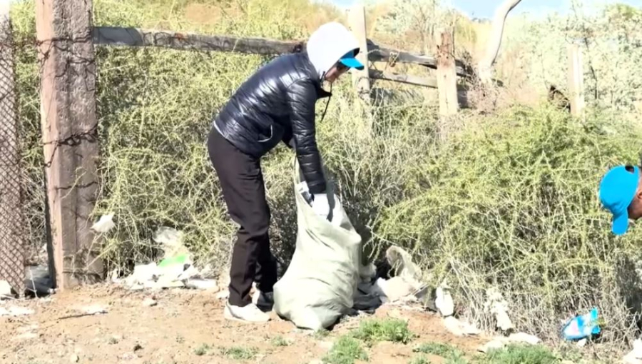 Сырдария өзенінен 1,3 тонна қоқыс жиналды