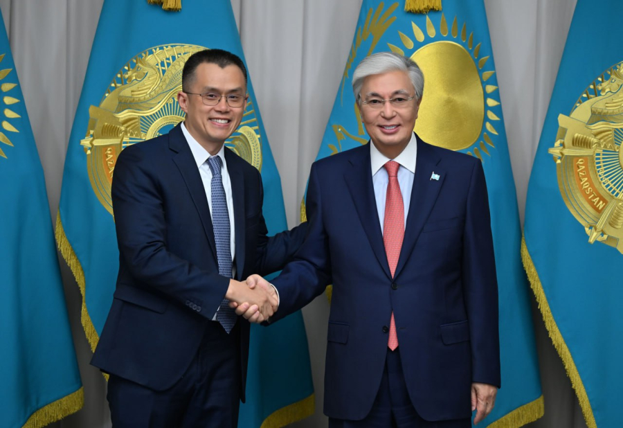 Мемлекет басшысы Binance компаниясының негізін қалаушы Чанпэн Чжаоны қабылдады