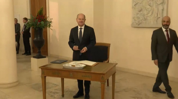 Германия президенті Бундестагты таратады