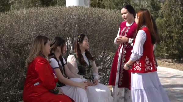 Спрос на национальную одежду растёт в Мангистау