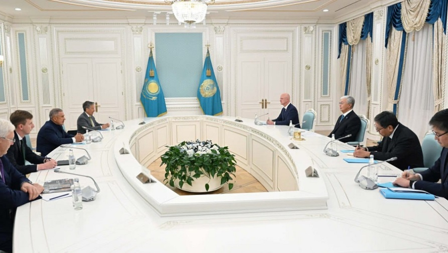 Президент провел встречу с Раисом Республики Татарстан