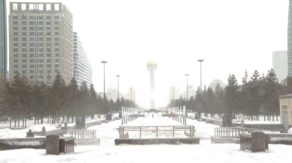 Мороз, туманы и снегопад прогнозируют в Казахстане