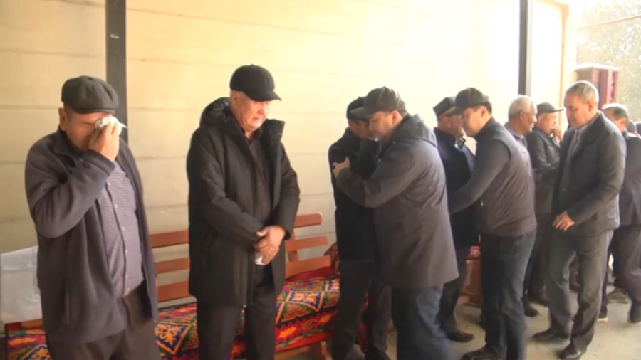 Түркістан облысының әкімі өрттен қаза тапқандардың жақындарымен кездесті