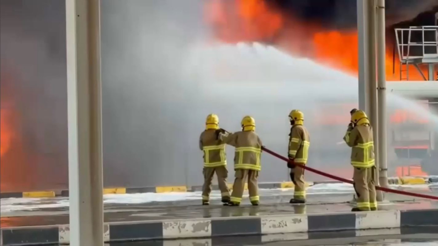 Иран Кувейт әуежайын атқылады