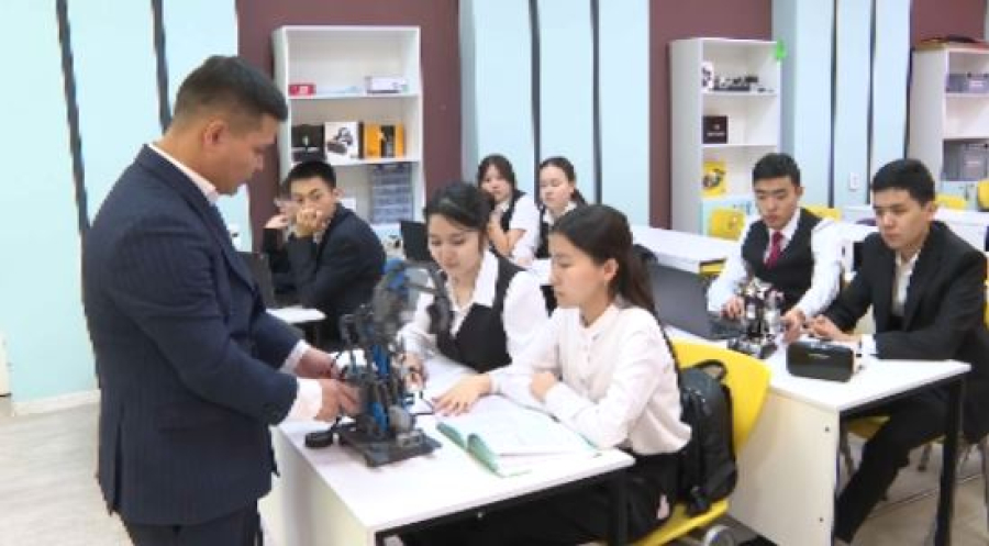 Тәуелсіздіктің төл құрдасы