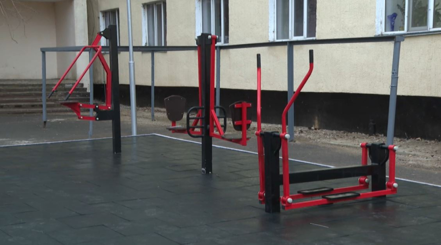 Новая воркаут-площадка открылась в Астане