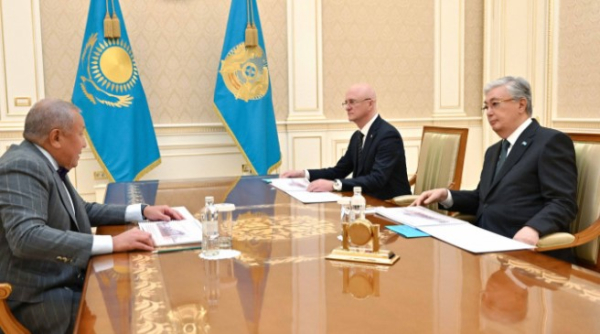 Токаев принял основателя компании Astana Motors Нурлана Смагулова