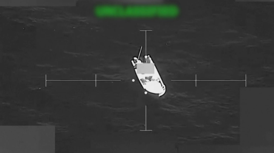 США ударили по катерам в Тихом океане