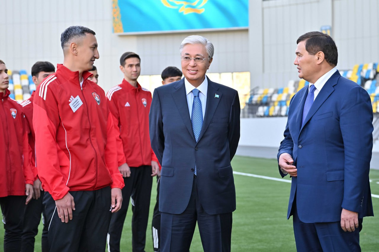Глава государства посетил Центральный стадион в Кызылорде