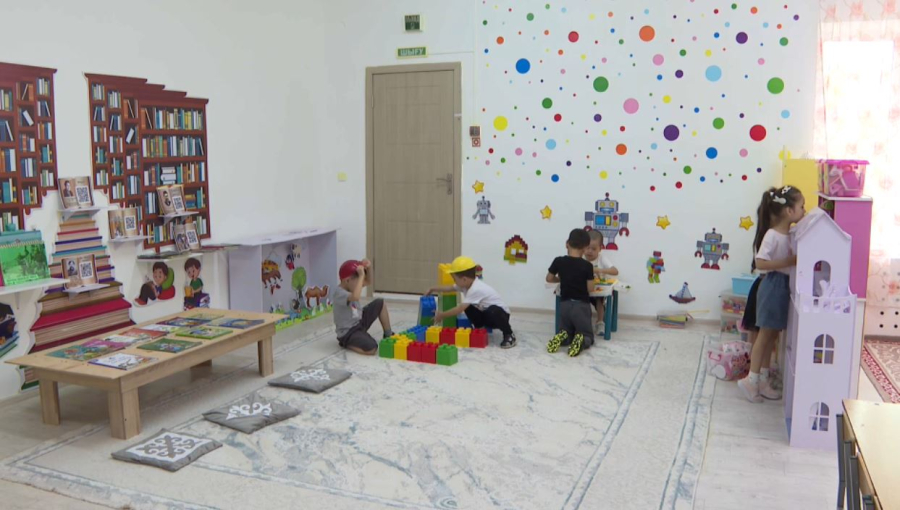 Атырауда бір айда 12 мың бала балабақшаға барды