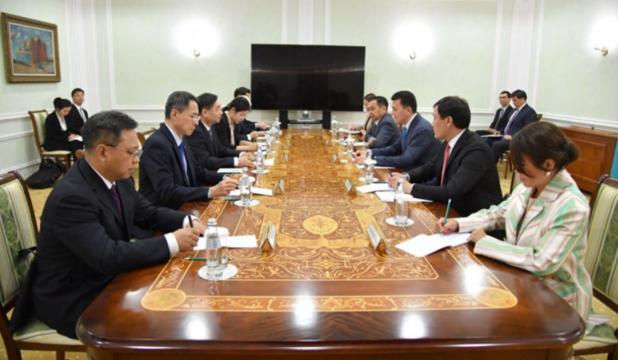 Қазақстан мен Қытай ақпарат және мәдениет саласында әріптестікті нығайтады