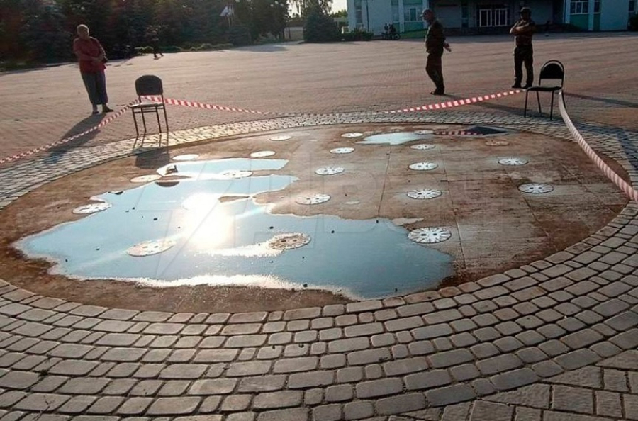 Школьница погибла от удара током в фонтане