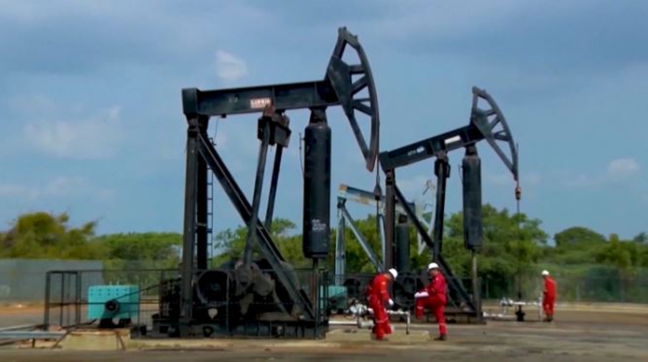 Цены на нефть выросли более чем на 2%