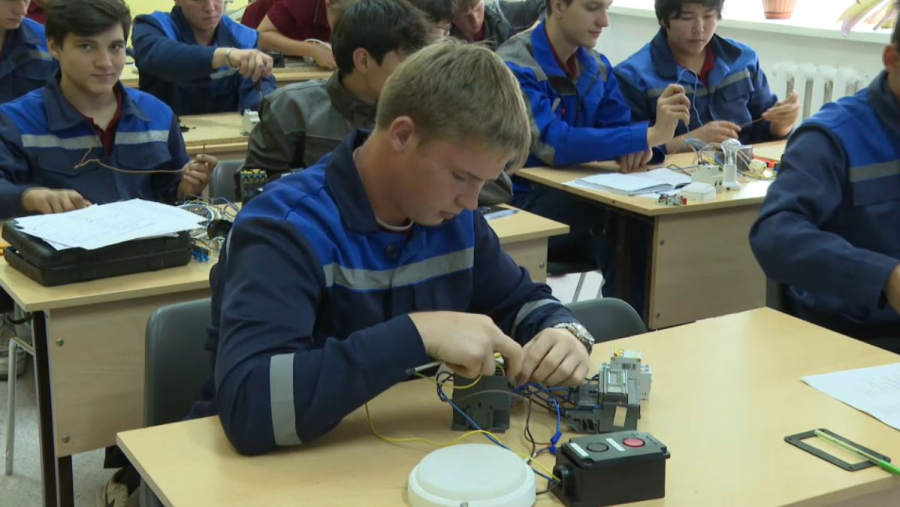 Экономике Казахстана потребуется 2,9 млн специалистов