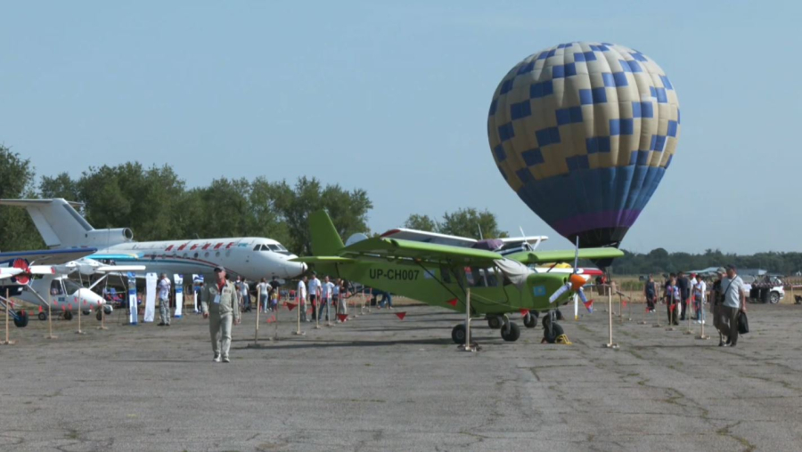 Алматы облысында авиашоуды 10 мың адам тамашалады