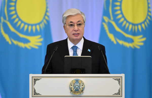 Президент Алғыс айту күнімен құттықтады