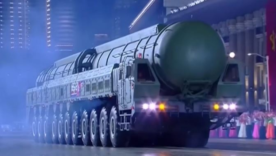 КНДР представила ракету Hwasong-20