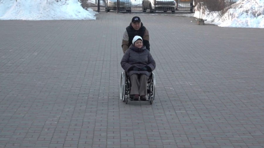 Оралда мүгедектігі бар азаматтарға такси қызметі ұйымдастырылды