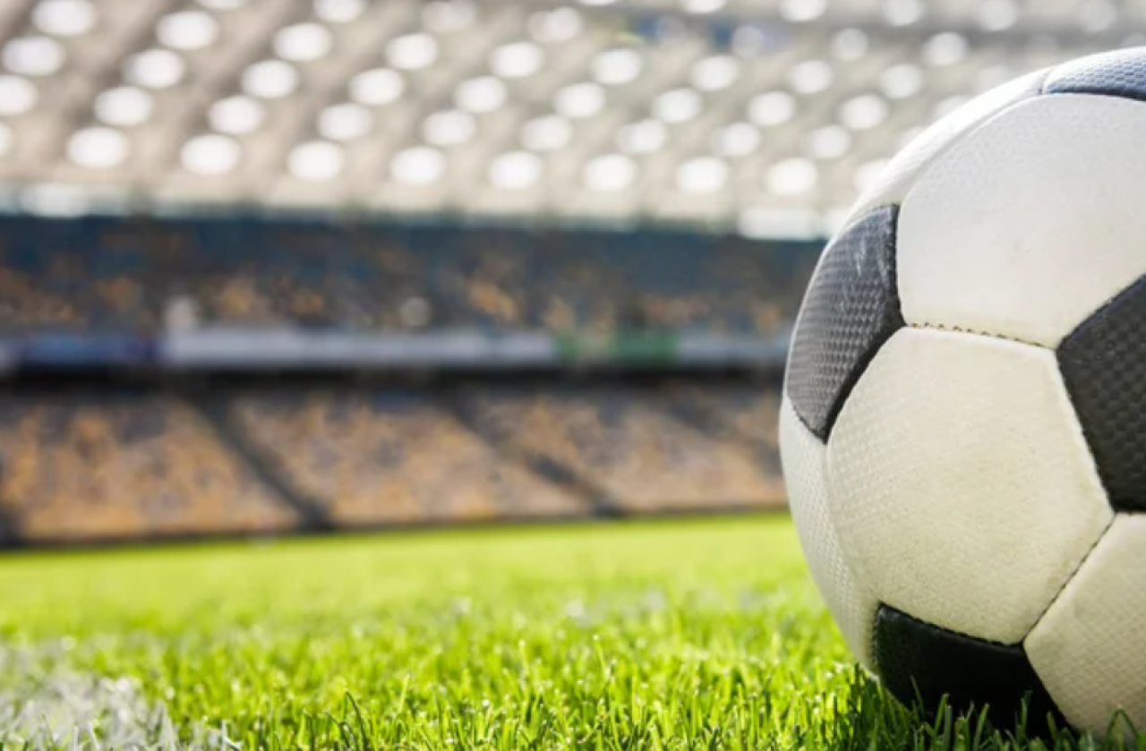 100 мини-футбольных полей установит FIFA в Казахстане