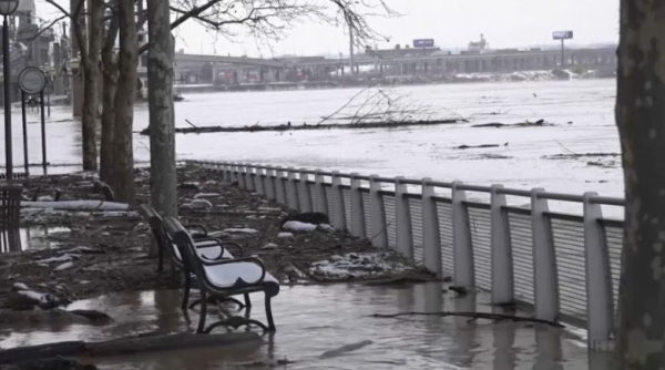 Мощный шторм в США: число погибших возросло до 14 человек