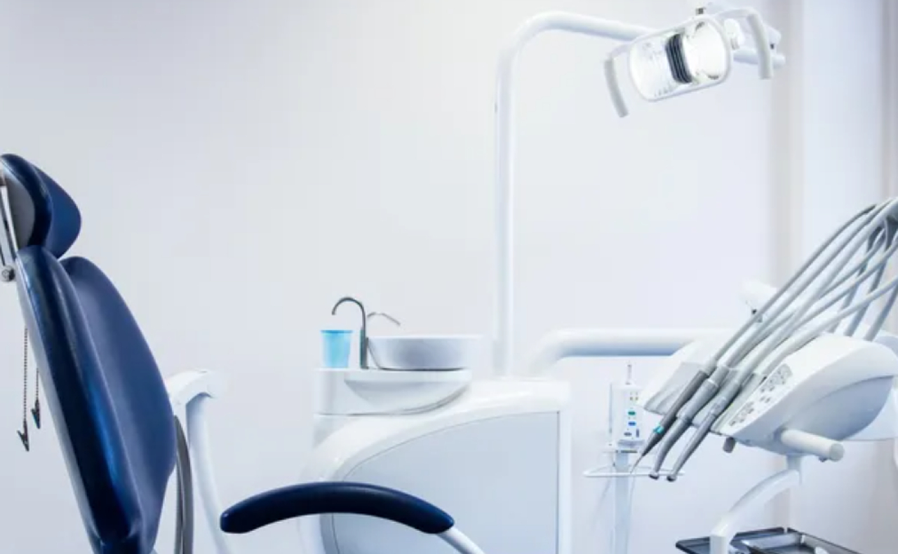 Отбасы банк приостановит заявки на лечение зубов за счёт пенсионных средств