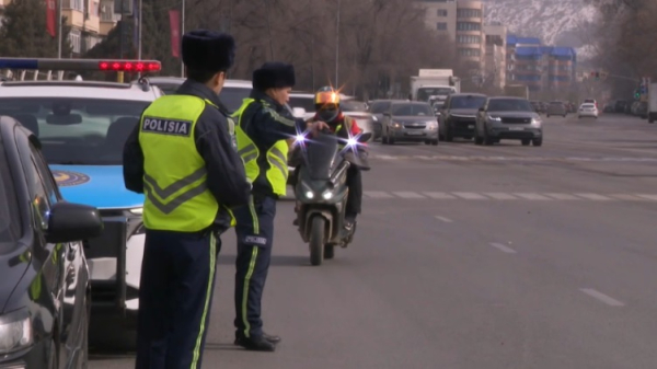 В Казахстане зарегистрировано около 3700 мопедов