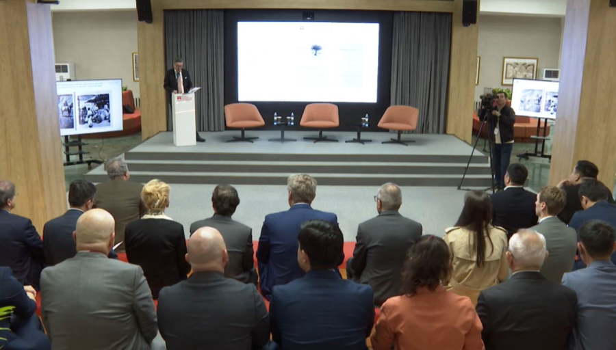 Елордада венгриялық түркітанушы Арминиус Вамберидің еңбегіне арналған көрме өтті