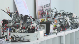 Талдықорғанда оқушылар медициналық робот құрастырды