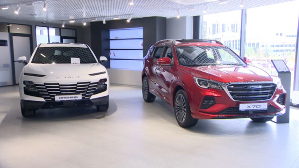 Какая марка автомобиля наиболее популярная среди казахстанцев