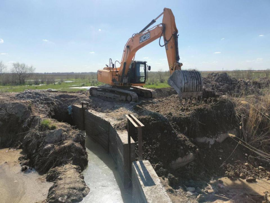 Еліміздің 7 өңірінде 2000 шақырым болатын канал тазартылып жатыр