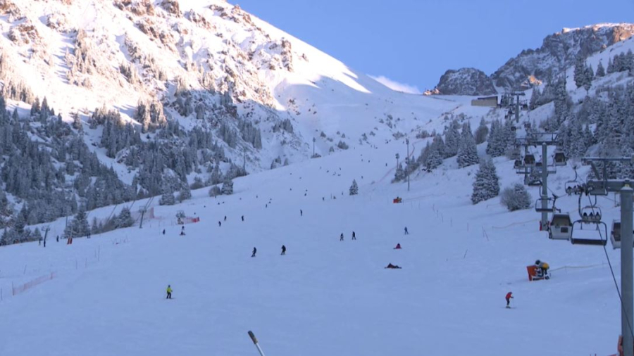 Глава государства: В сфере туризма должны работать патриоты