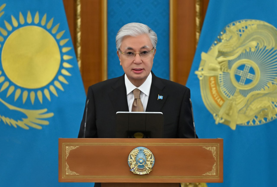 Глава государства выступил на церемонии награждения ученых