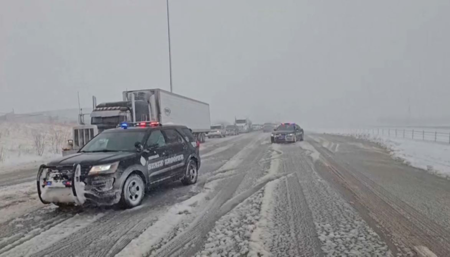 АҚШ-та ақтүтек бораннан 130 мың тұрғын жарықсыз қалды