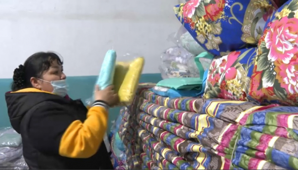 В Атбасаре организовали пункт приема гумпомощи