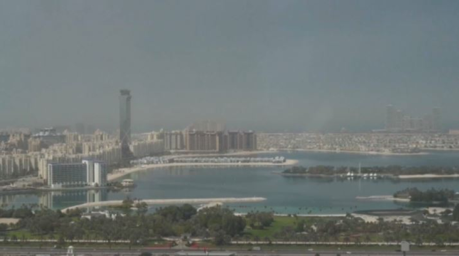 Танкер у берегов Дубая подвергся атаке