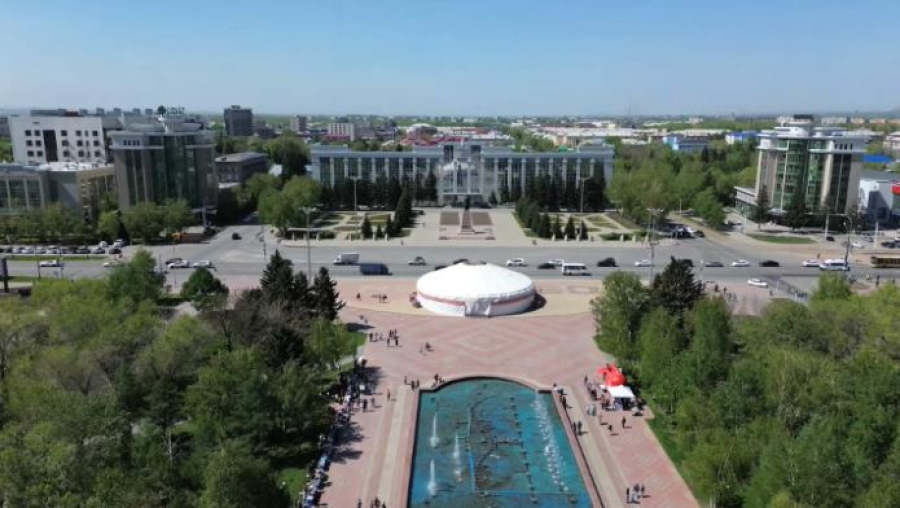 Под единым шаныраком в ВКО провели сессию региональной АНК