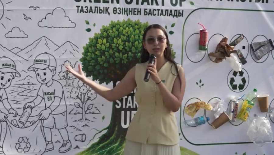 «Таза Қазақстан»: интерактивный арт-перформанс провели в Талдыкоргане