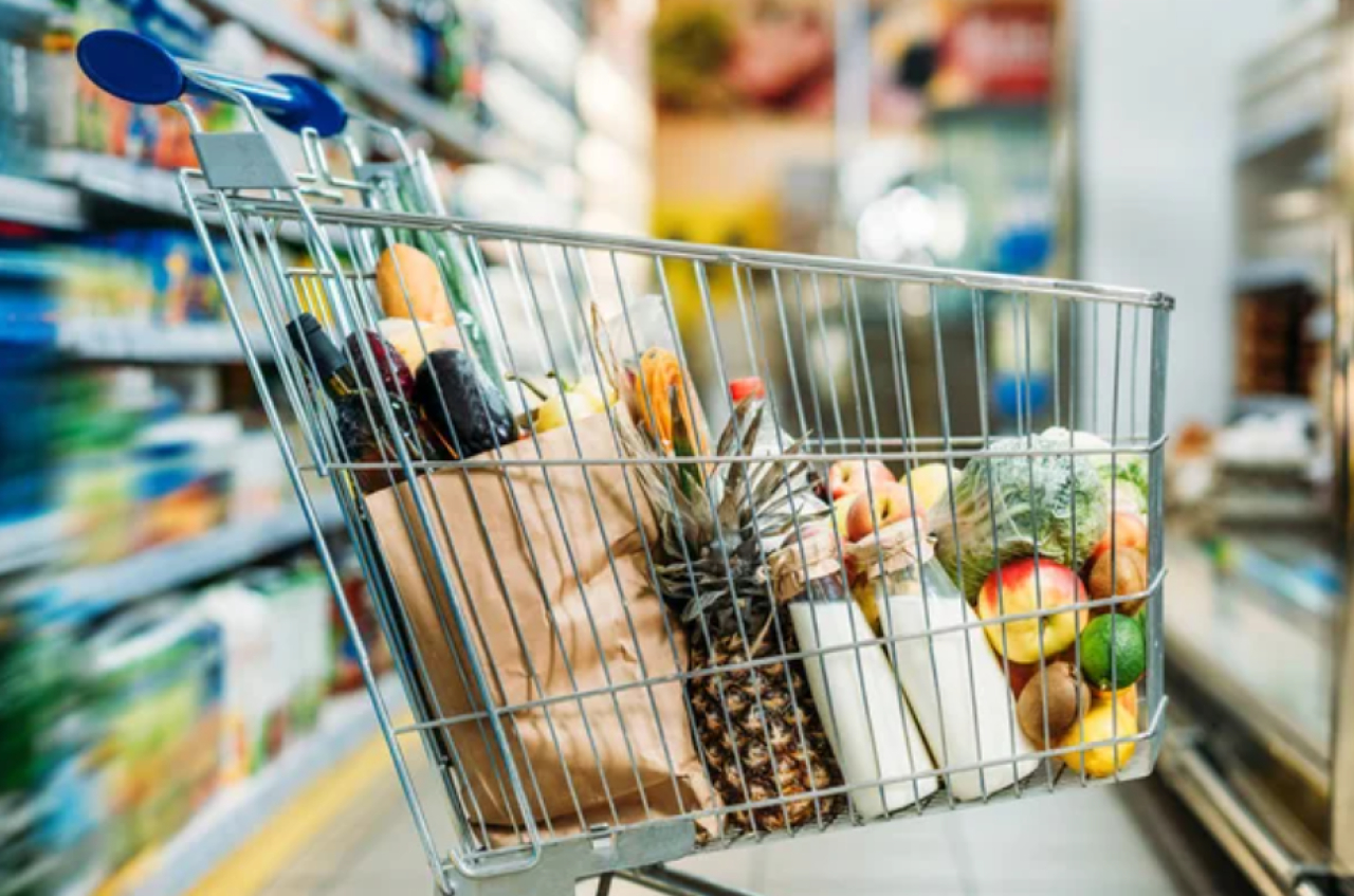 Цены на продукты первой необходимости завышали в области Абай