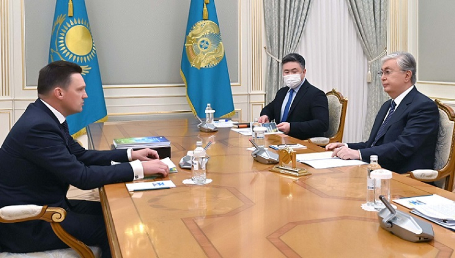 К.Токаев принял председателя правления ЕАБР