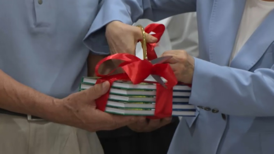 В Алматы презентовали книгу о философии Абая