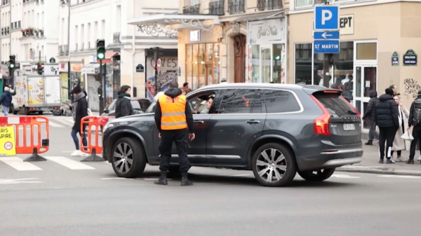 Парижде автотұрақ құны артады