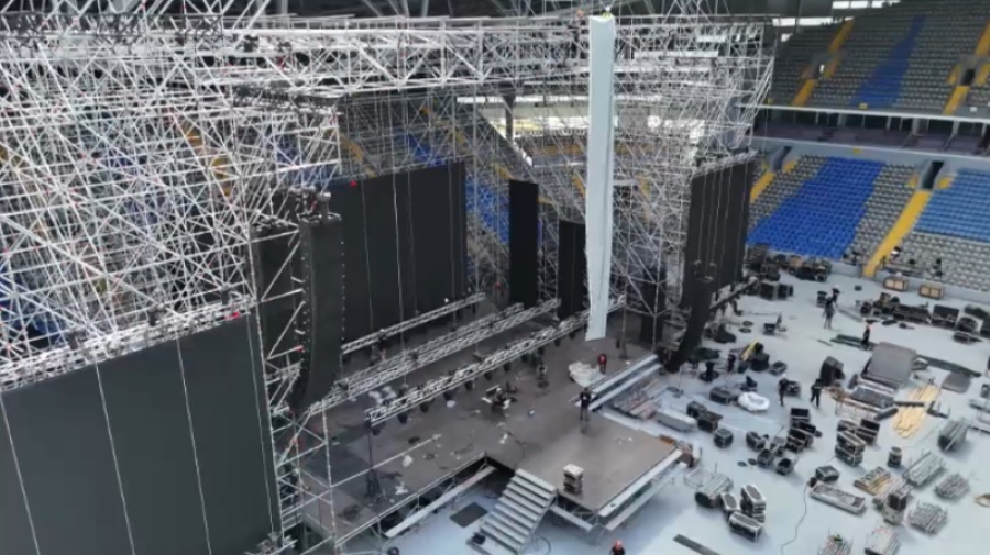 Подготовка к концерту Дженнифер Лопес: последние штрихи