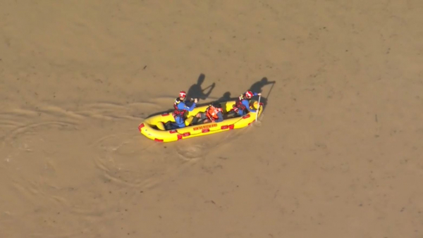 Австралияда 152 адам тасқын аймағынан шығарылды