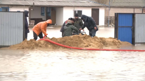 Борьба с паводком в Актюбинской области продолжается