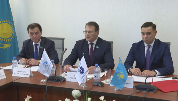 Вопросы соблюдения прав человека обсудили сенаторы