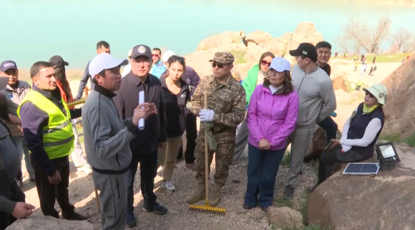 Алматы облысының жастары тарихи-мәдени ескерткіштердің аумағын тазартуға кірісті